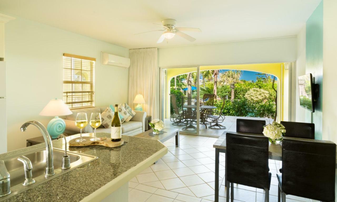 Aparthotel The At Grace Bay
