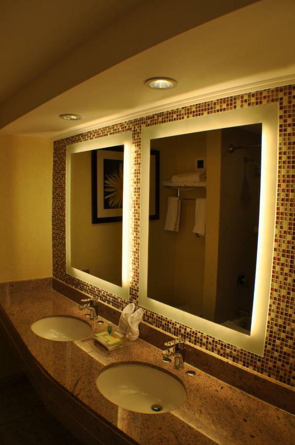 Radisson Aquatica Barbados