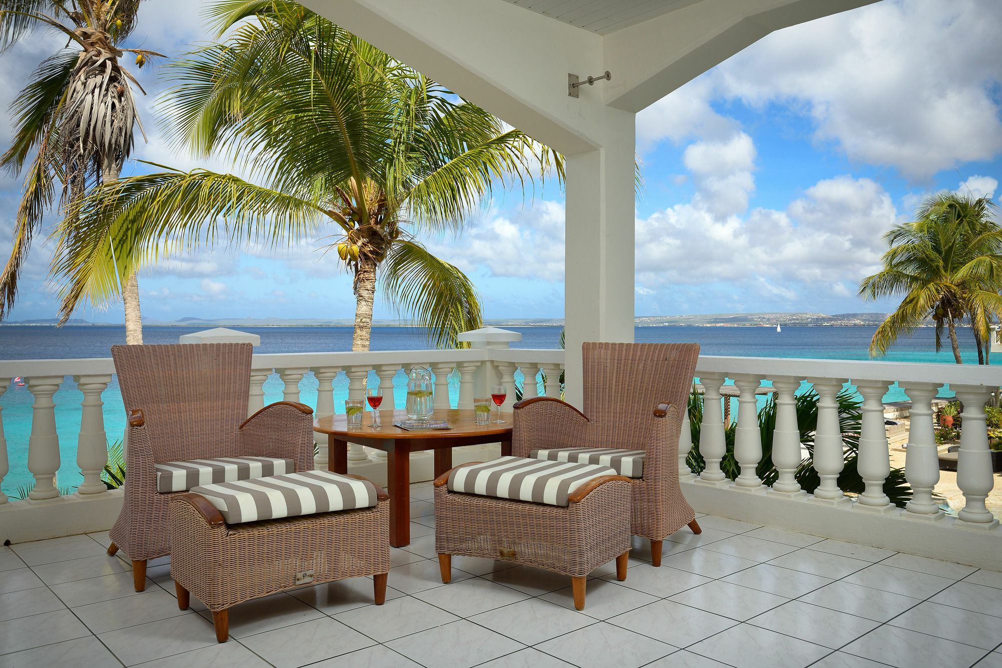 Belmar Oceanfront Aparthotel 4*