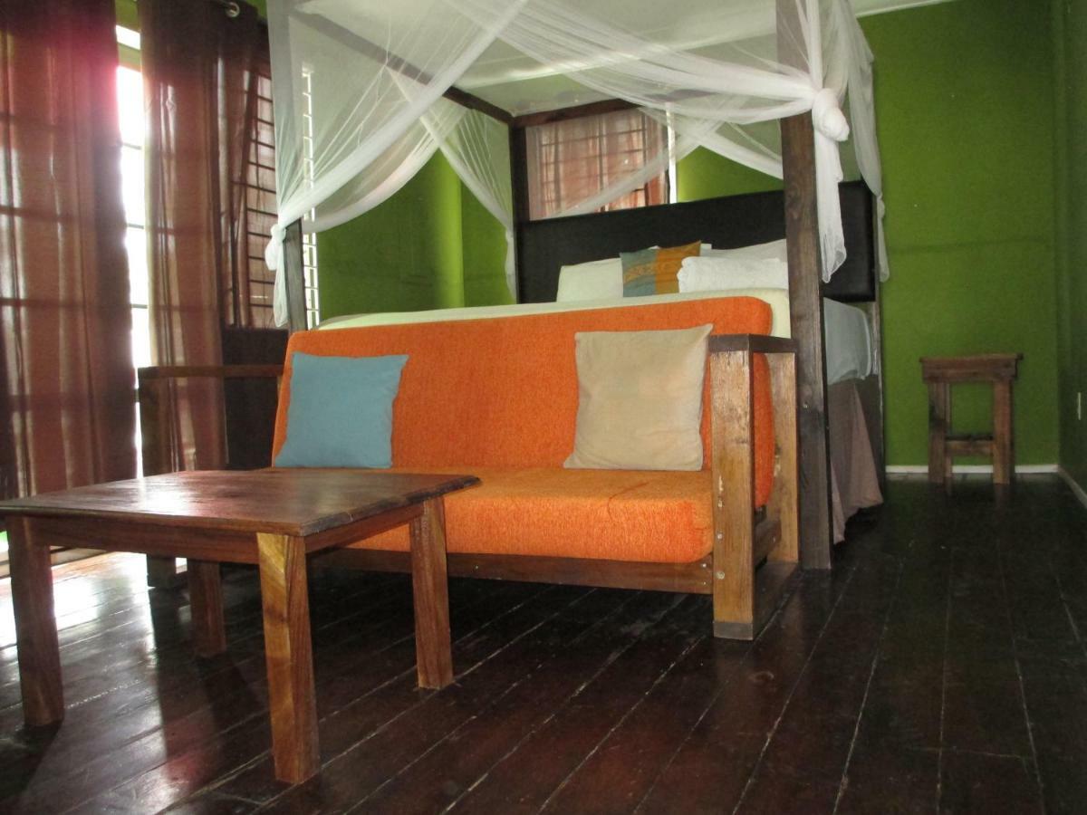 Kingsworth Bed & Breakfast Kingston