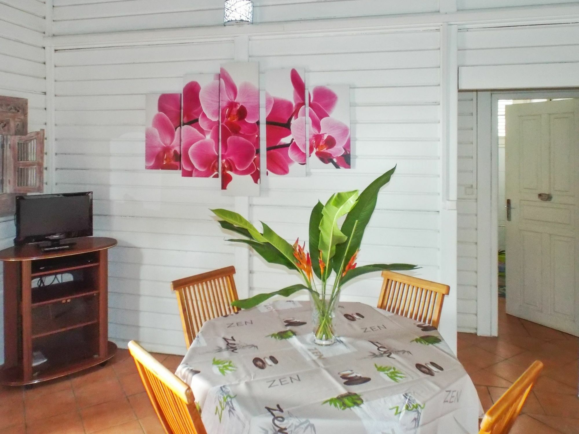Villa With 2 Bedrooms In Noire, With Wonderful Sea View, Privat Pointe-Noire