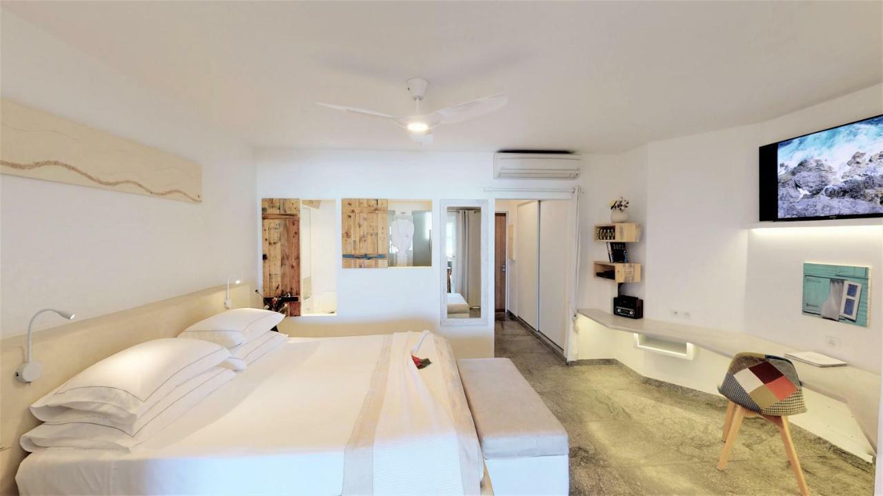Les Ondines Sur La Hotel