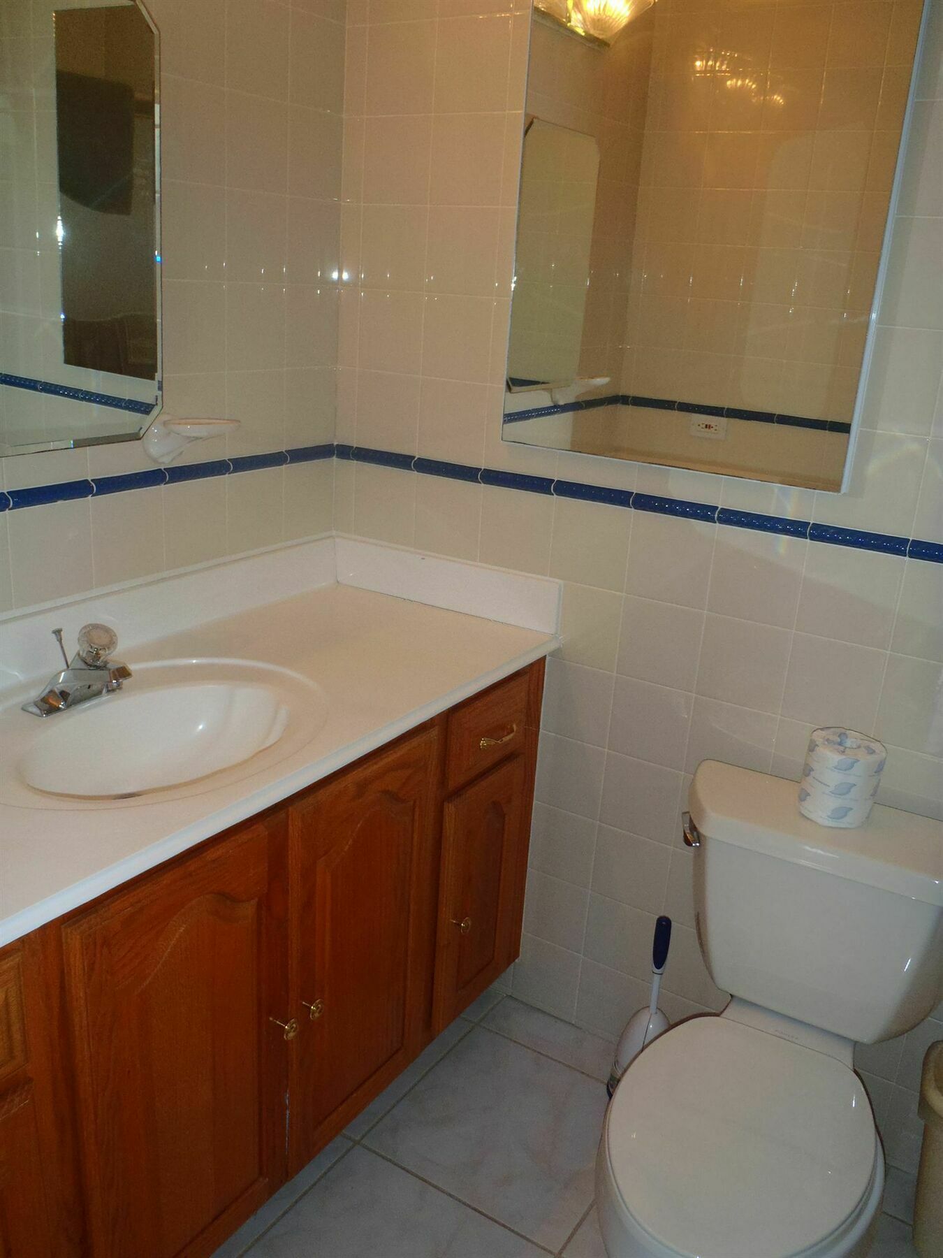 Spotts Beach 3*