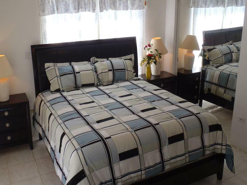 Spotts Beach Hotel 3*