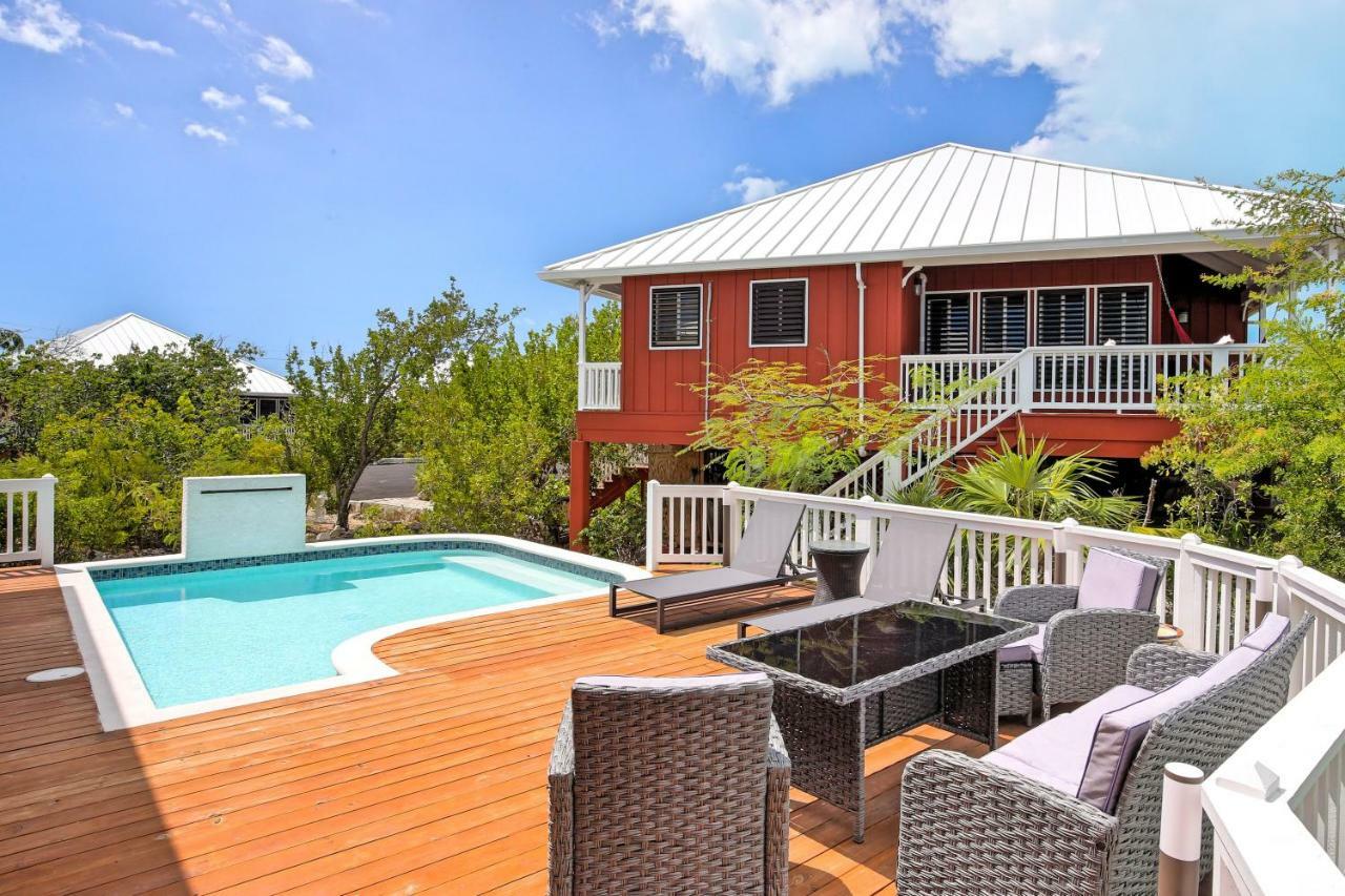 Neptune Resort Five Cays Settlement