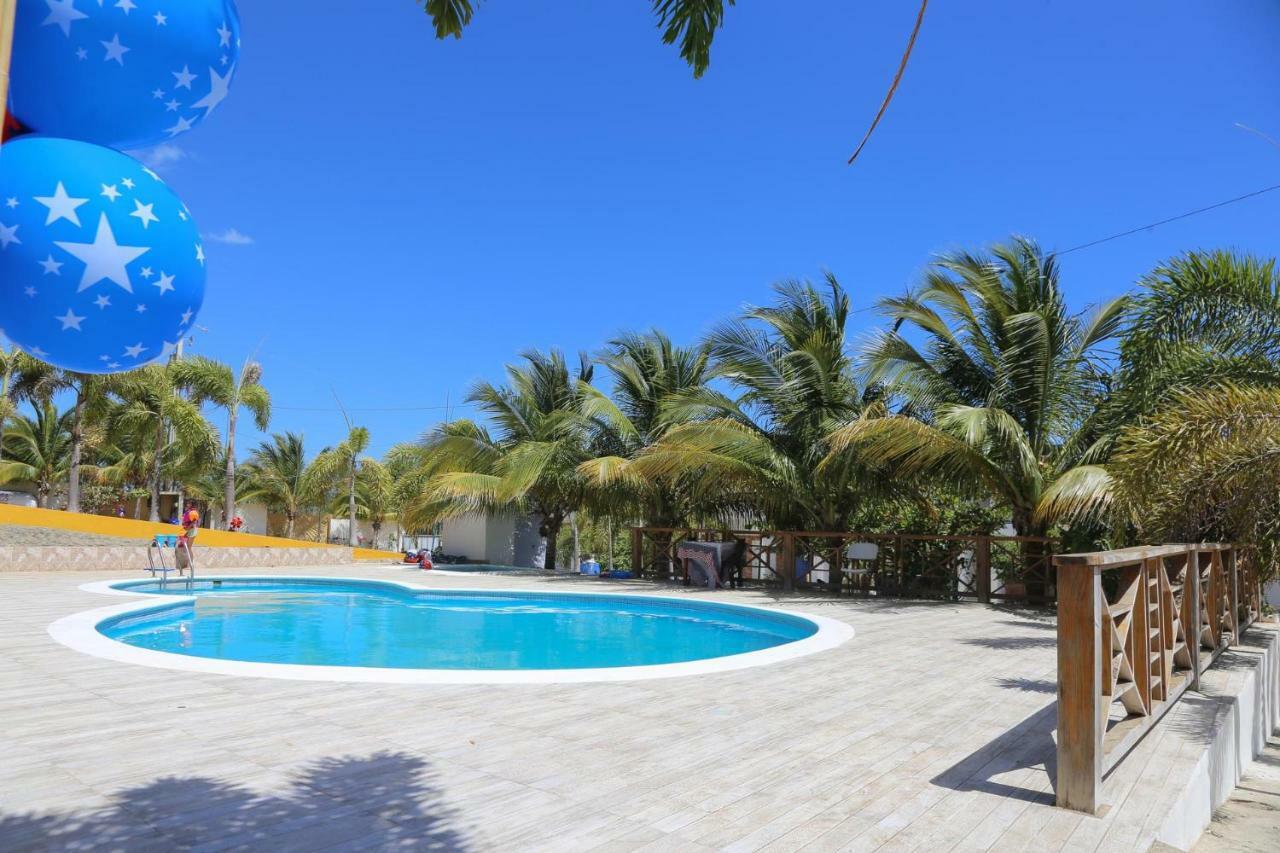Ensenada Hotel *