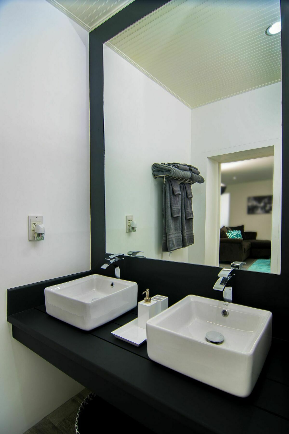 Beaumont Apartment