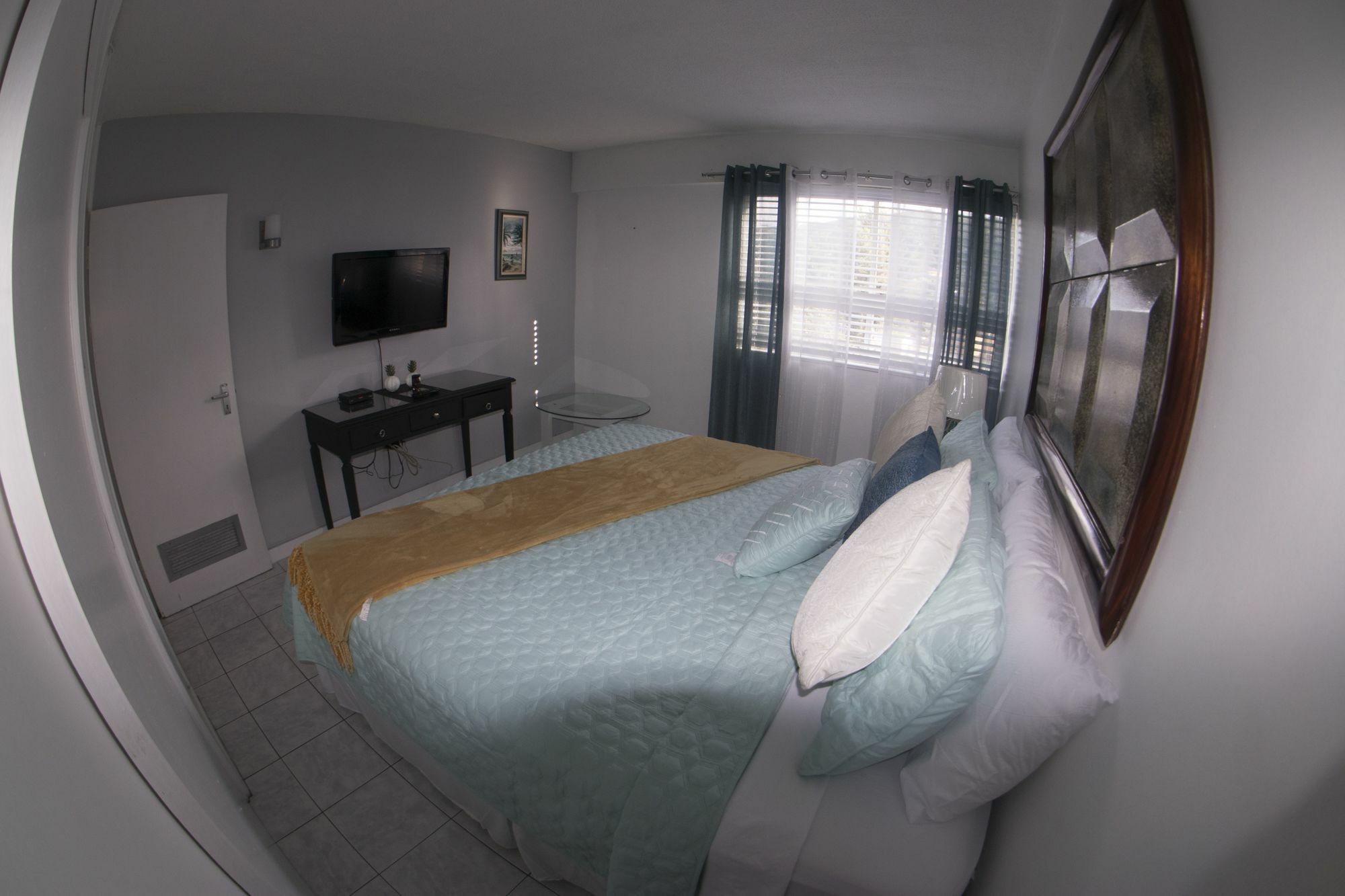 Apartment At Turtle Towers *