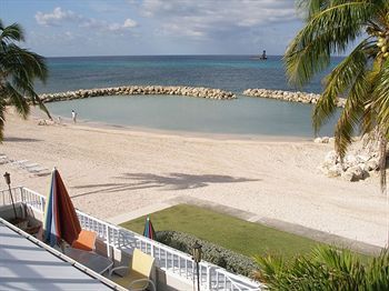 #207 Sunset Cove Seven Mile Apartment *