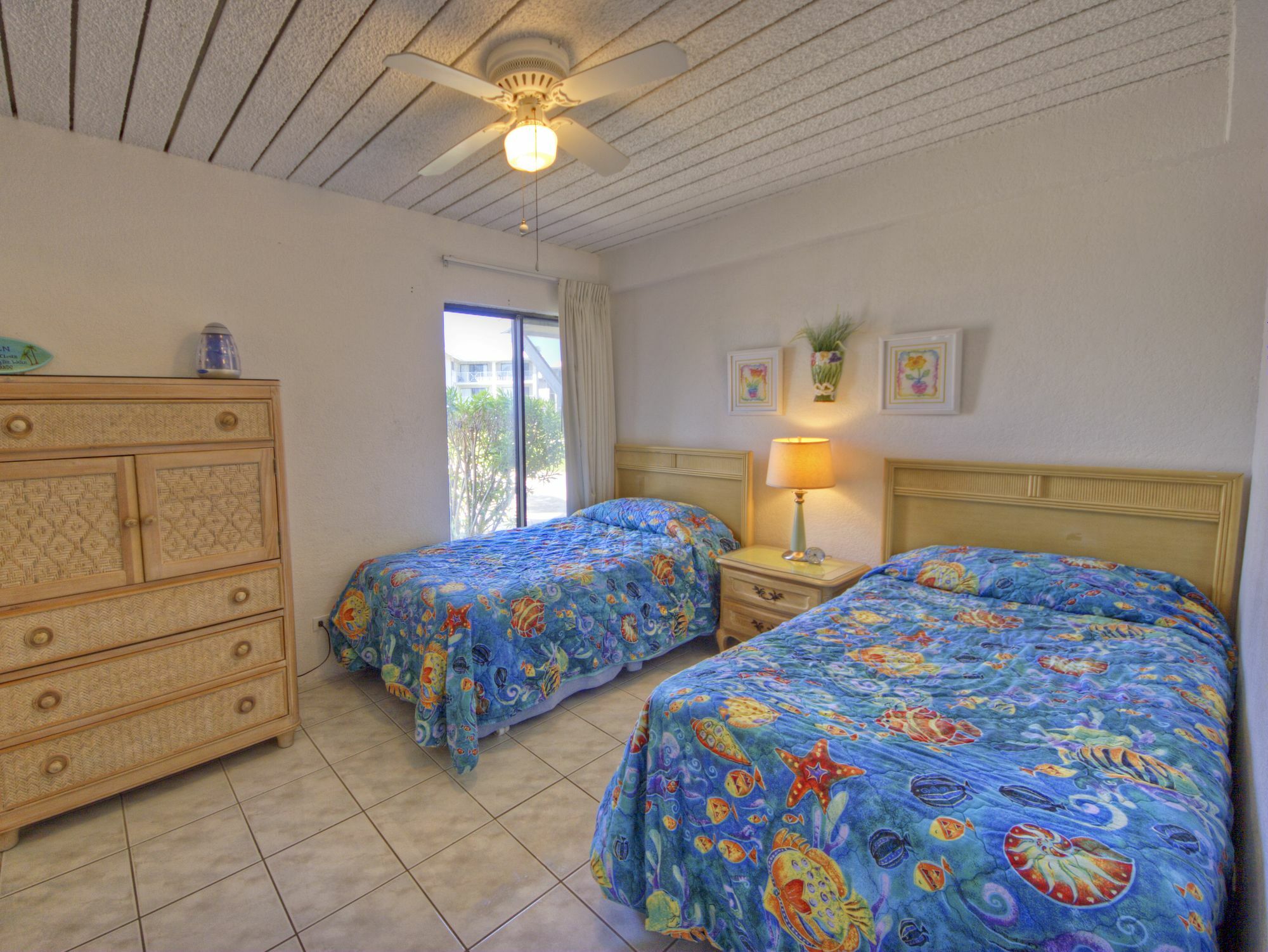 Apartment #207 Sunset Cove Seven Mile *