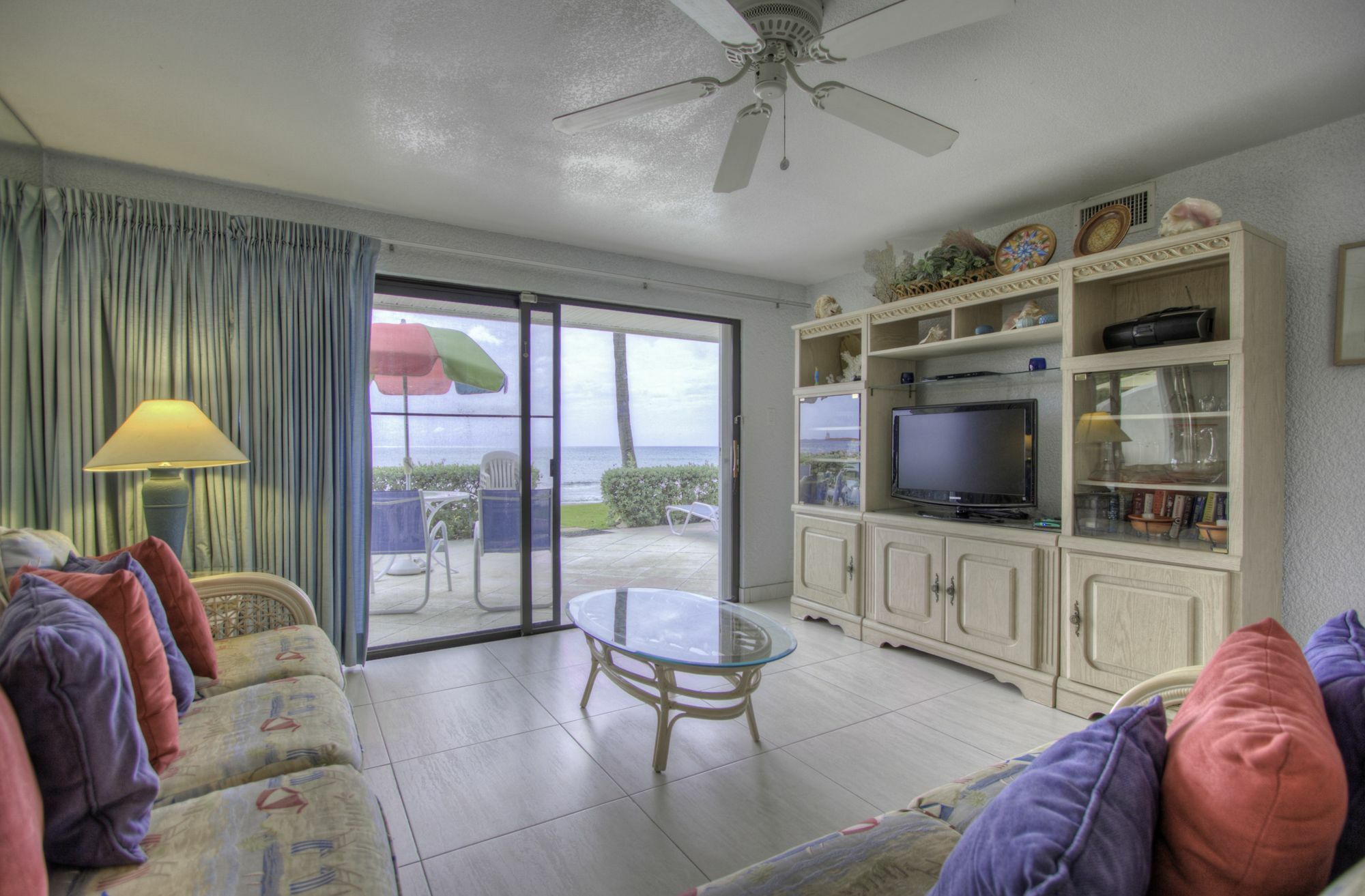 #207 Sunset Cove Seven Mile Apartment *