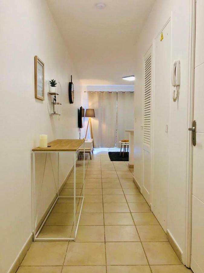 Apartment Au Bord De Le Moule