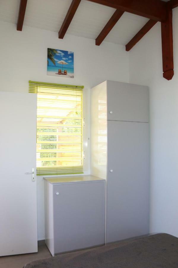 L'alizee & Jacuzzi Privatif De Gamme Holiday home Sainte-Rose