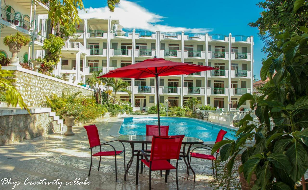Manoir Adriana Hotel 3*