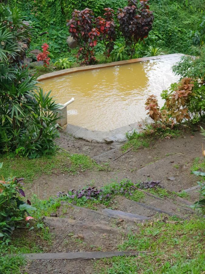 Ti Kwen Glo Cho Guest house Roseau
