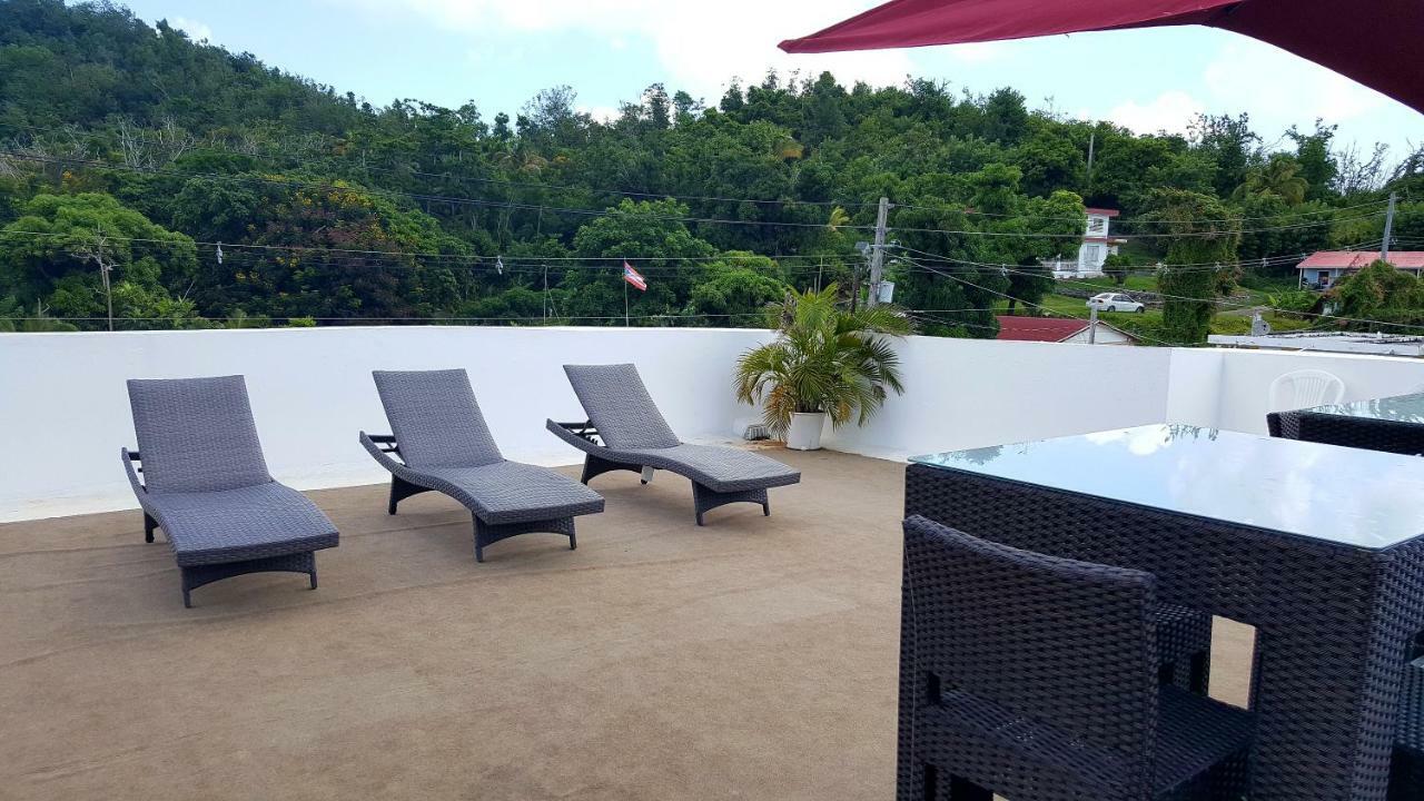 Fully Air-conditioned Front Penthouse Naguabo