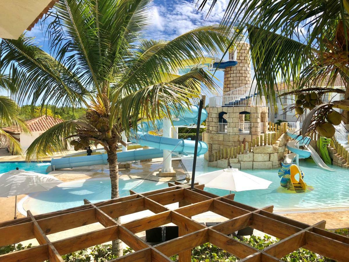 Beachfront @cadaquescaribe