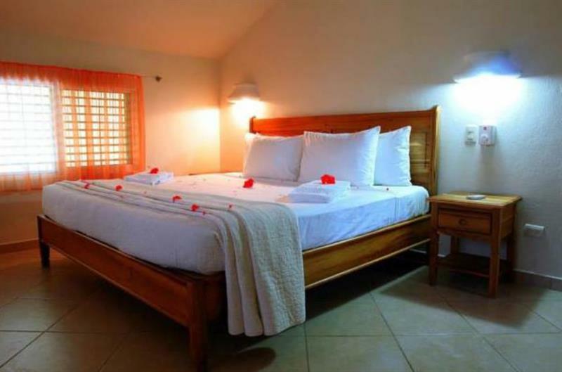 Aparthotel Josefina Terrenas