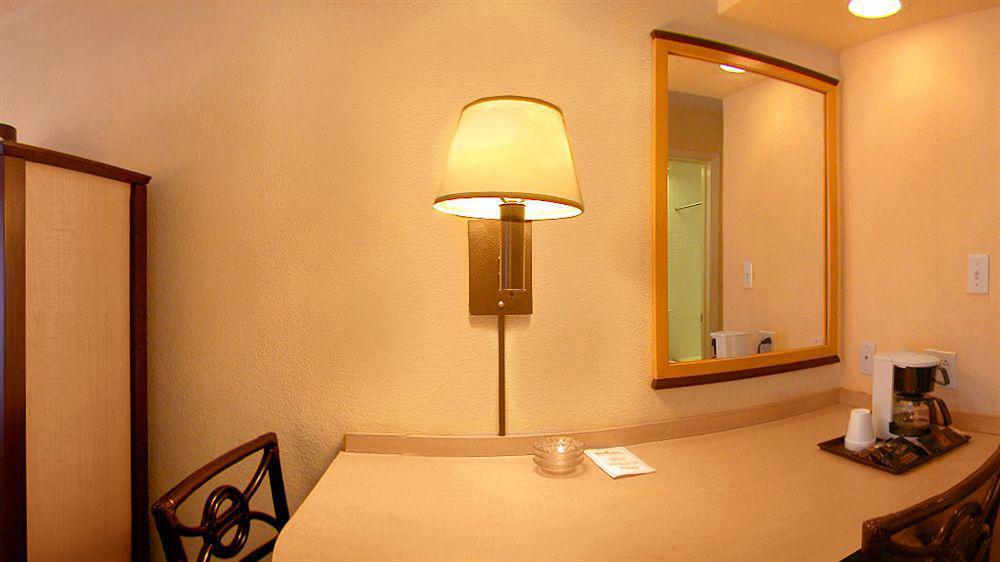 Palm Hotel 2*