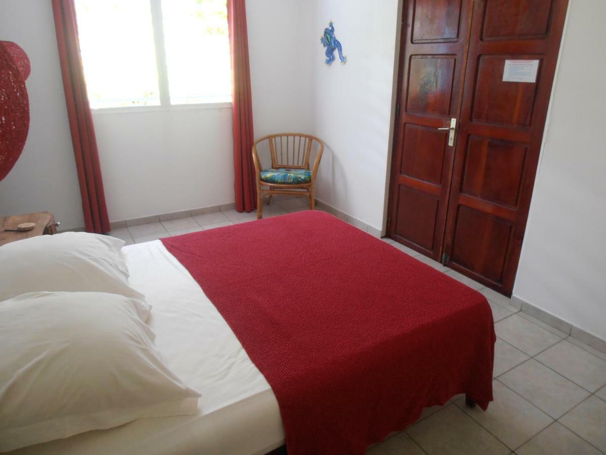 Les Manguiers Holiday home *