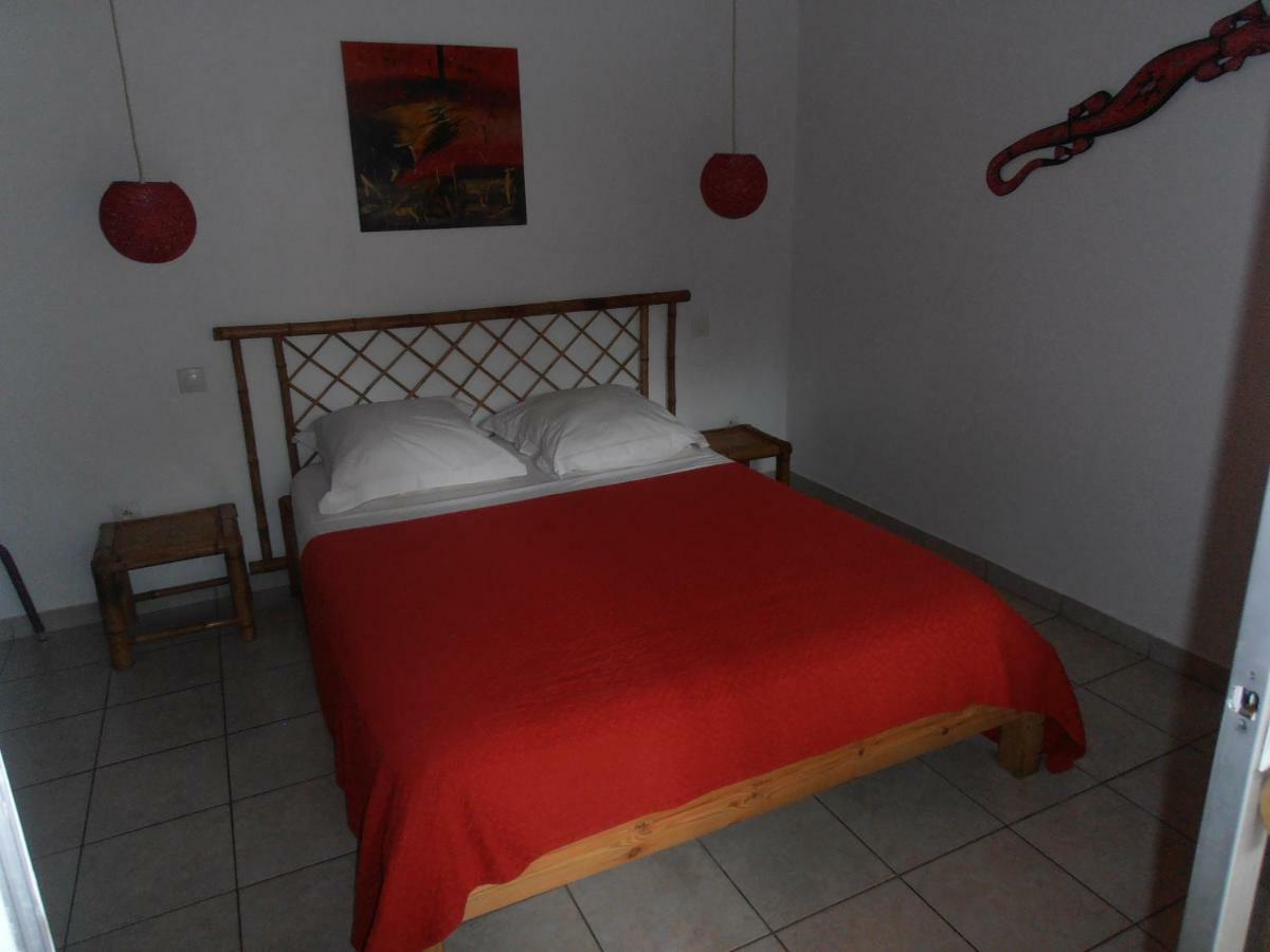 Les Manguiers Holiday home *