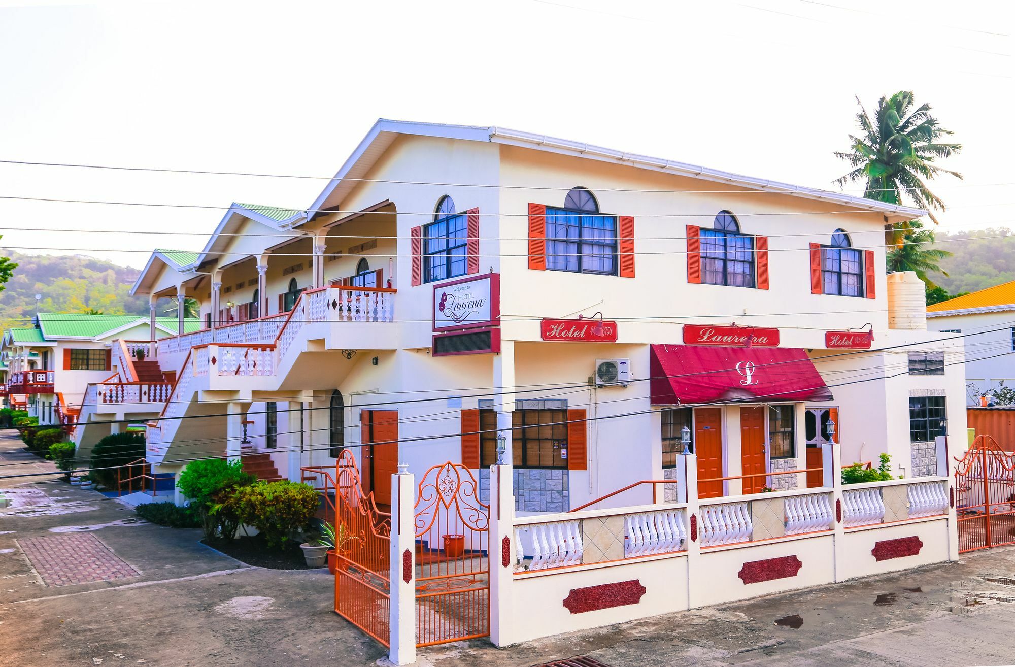 Laurena Hotel Carriacou