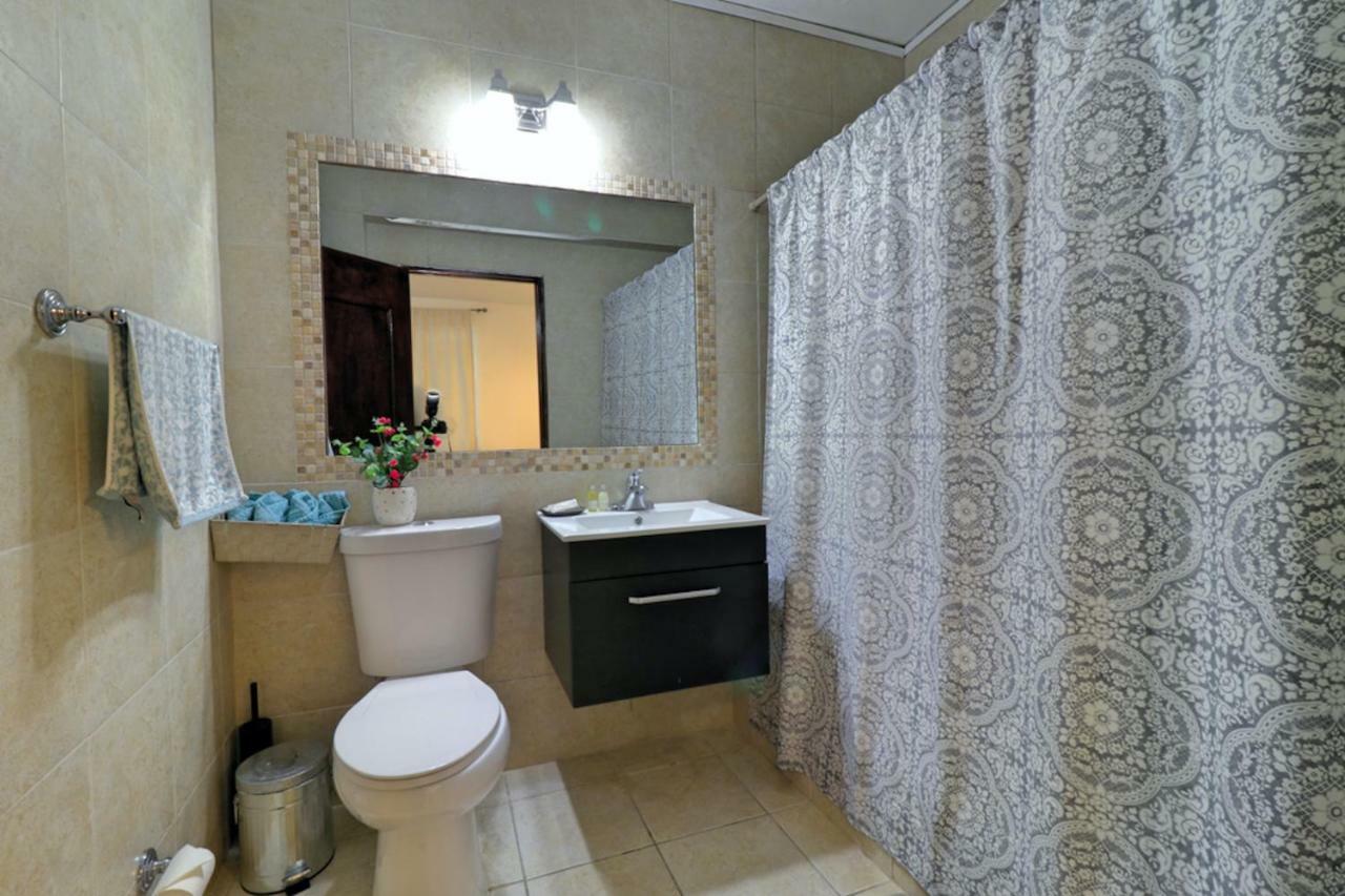 Placid Aparthotel