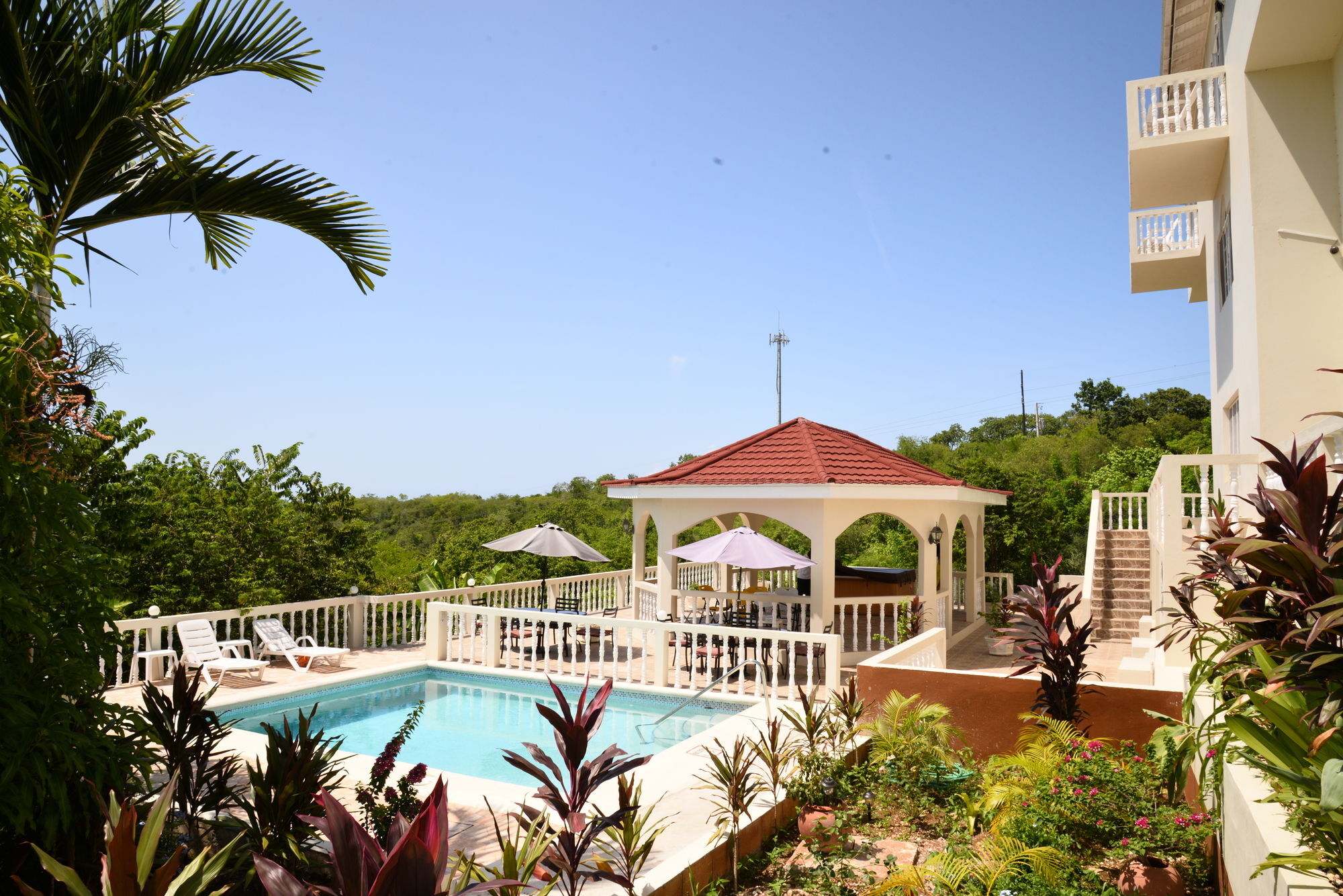 Guest house Retreat Falmouth