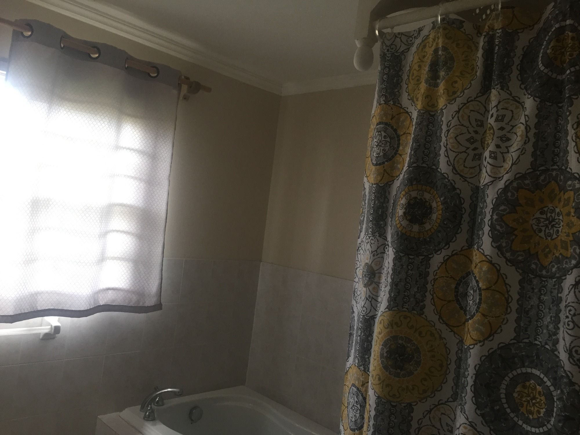 Hotel Captain's Cove &