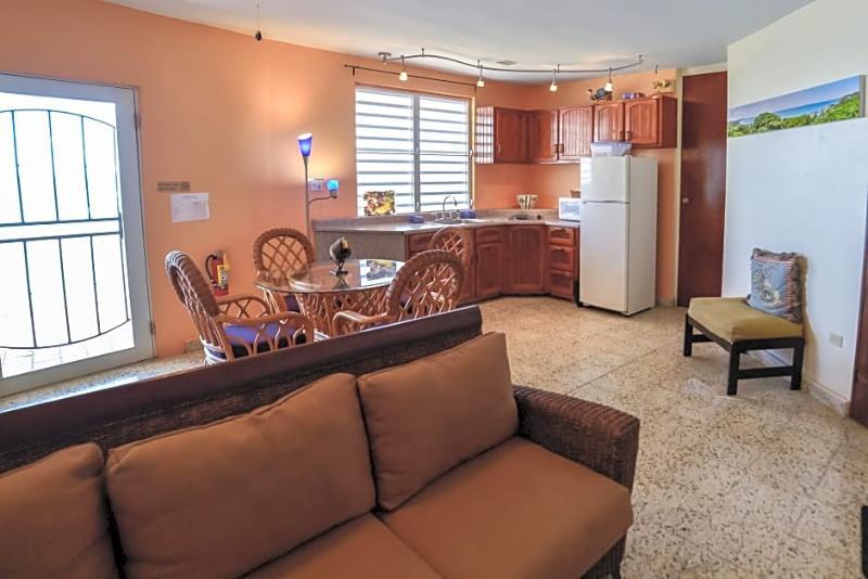 Lemontree Oceanfront Cottages Hotel