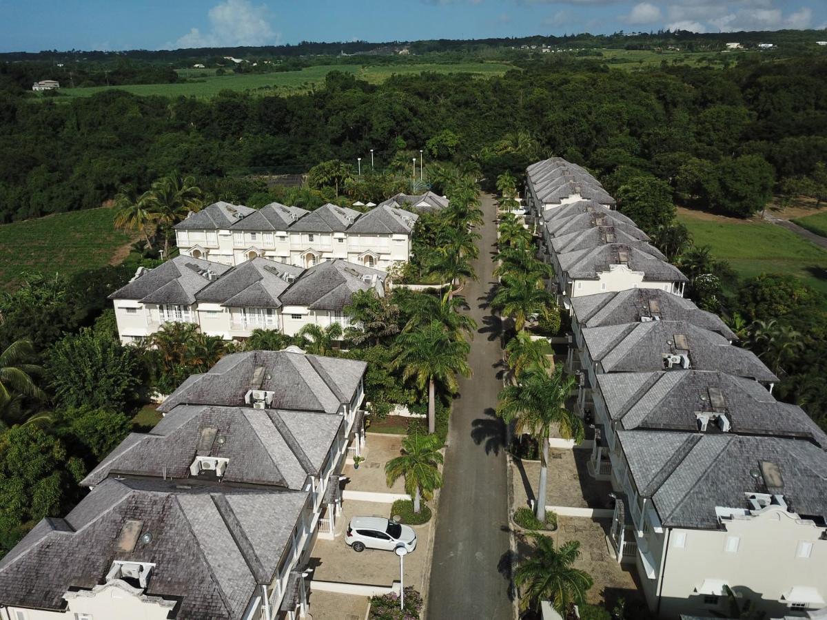 Villa Battaleys Mews *