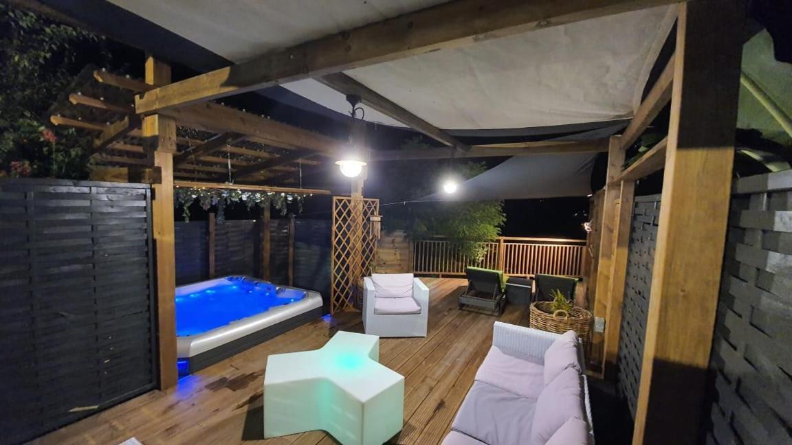 Apartment La Pointe Marcussy *
