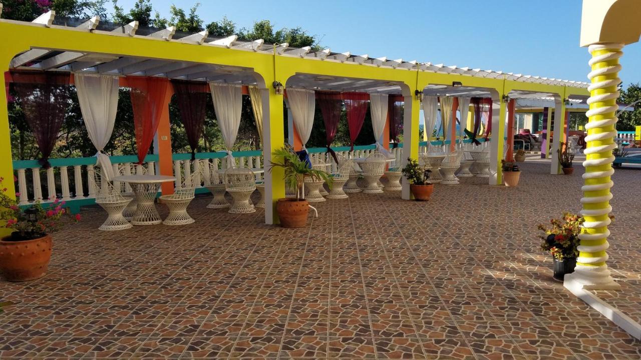Guest house Taino Cove