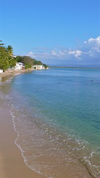 Lemontree Oceanfront Cottages Hotel 2*