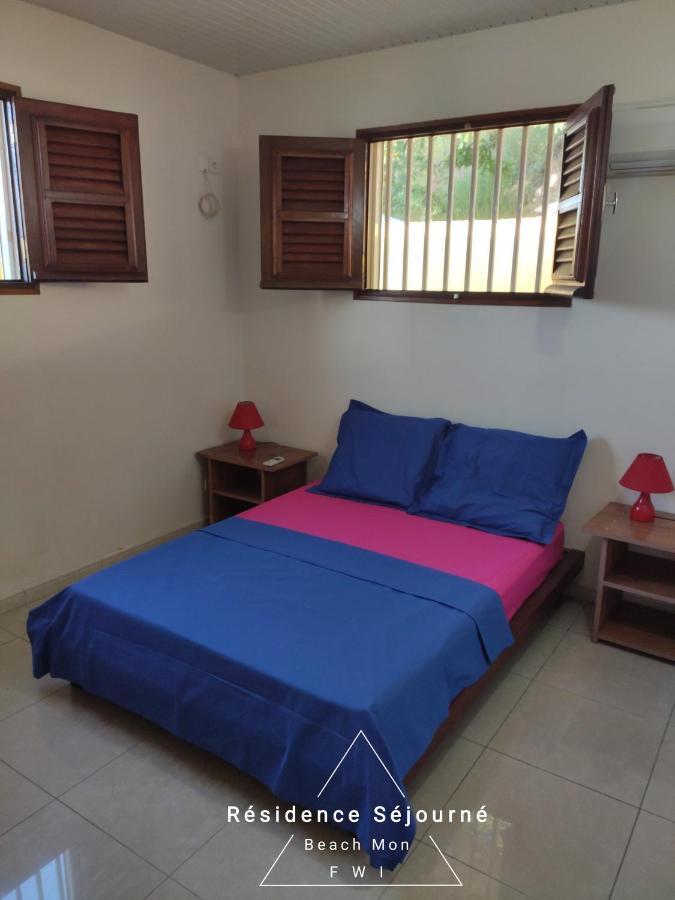 Sejourne Apartment *