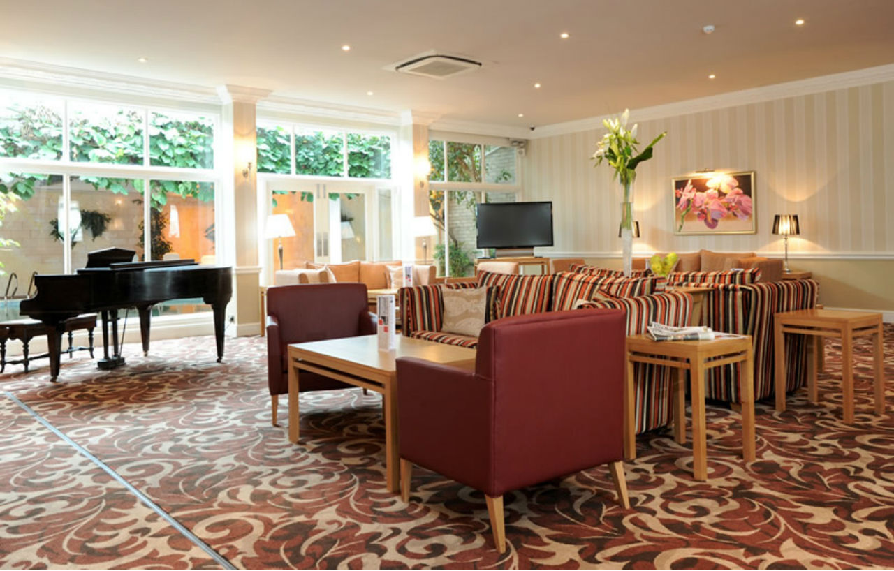 Hotel Orient Bay Palm Court 4 Stars