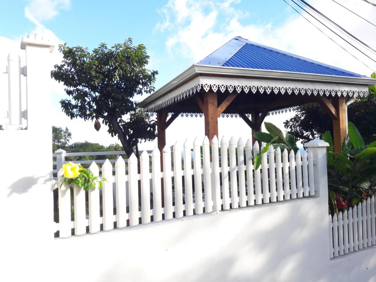 Belavue & Prive, Avec Vue Panoramique Sur Mer, Jardin Creole Paysager, Jacuzzi Prive Holiday home Bouillante