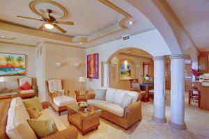 Belizean Cove Estates Hotel
