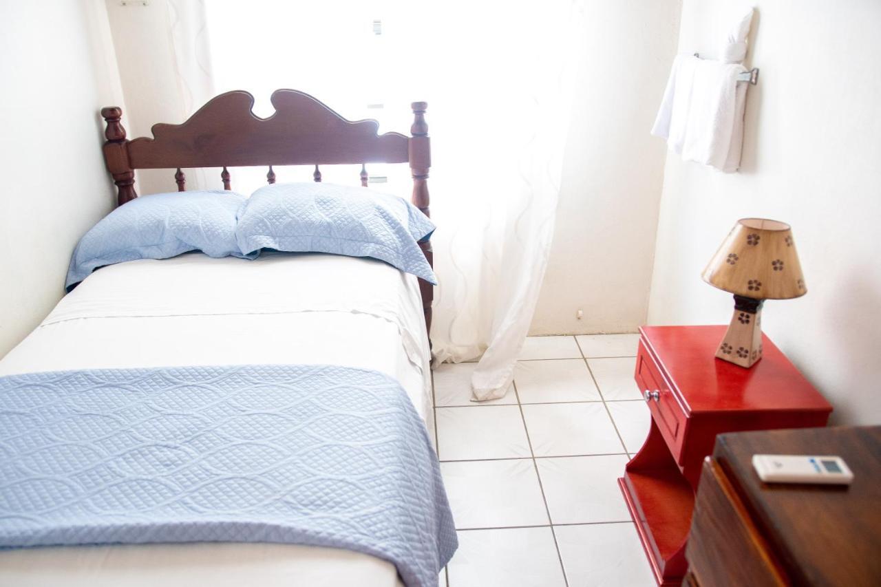 Guest house Tropical Breeze Vacation And 2*