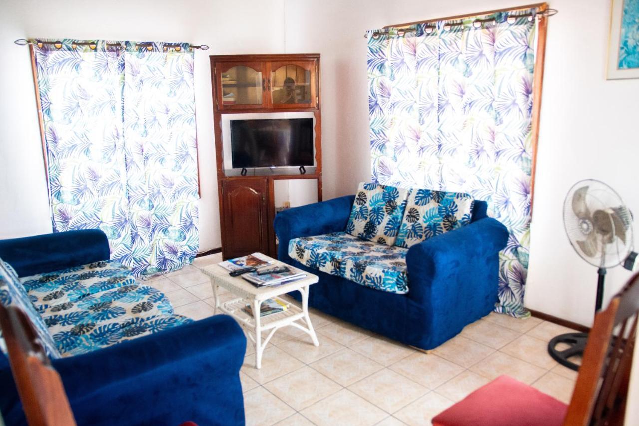 Guest house Tropical Breeze Vacation And Gros Islet