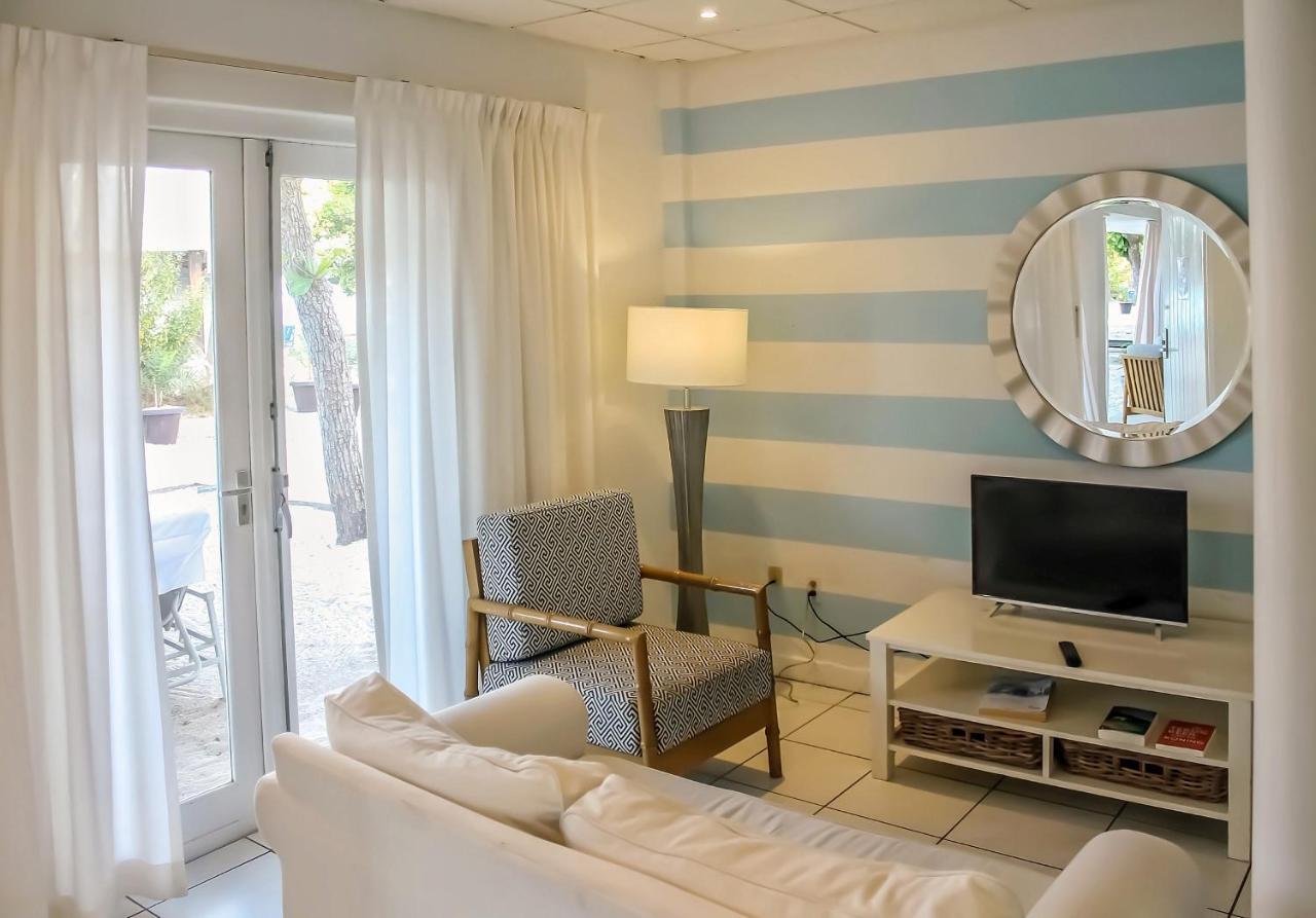 Hostel Moomba Beach Club *