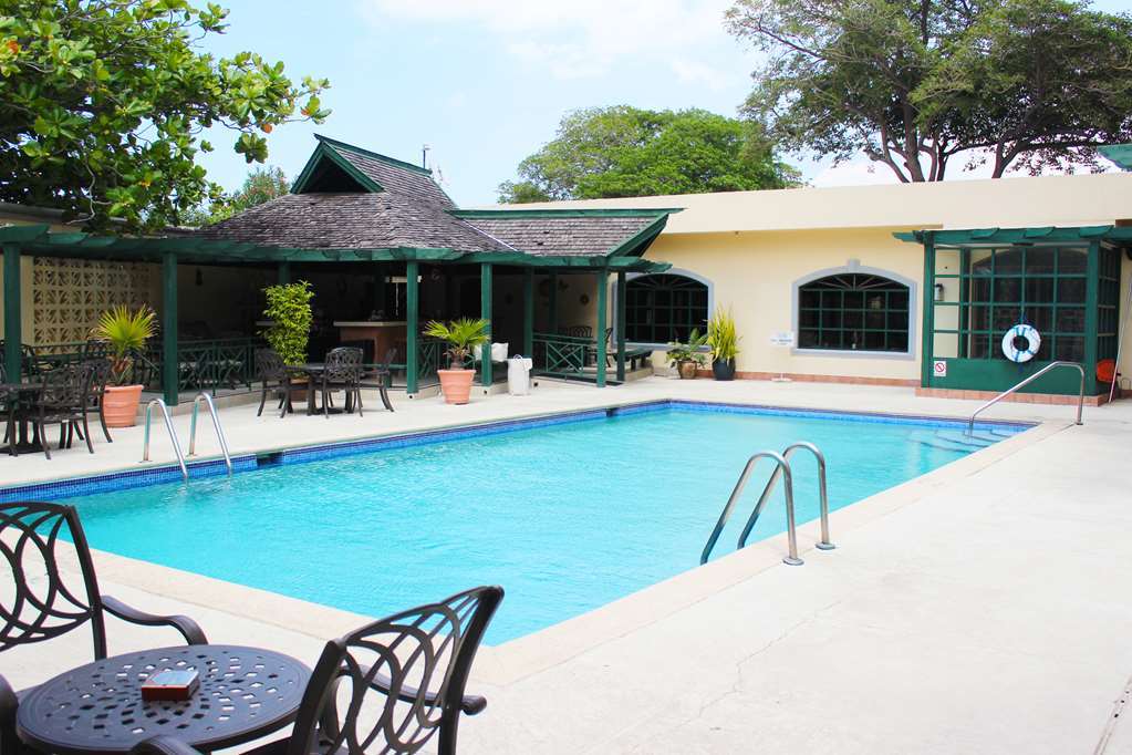 Hotel Courtleigh &