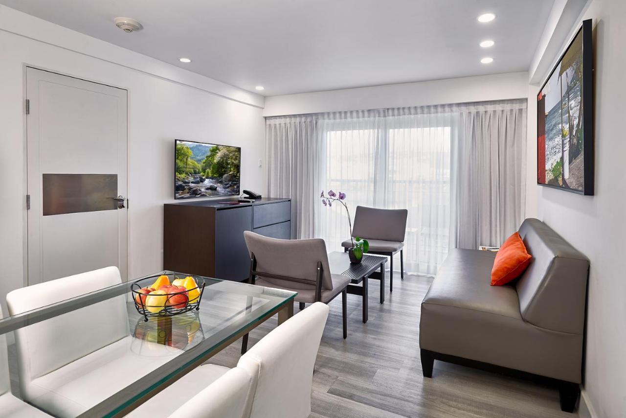 Hotel R