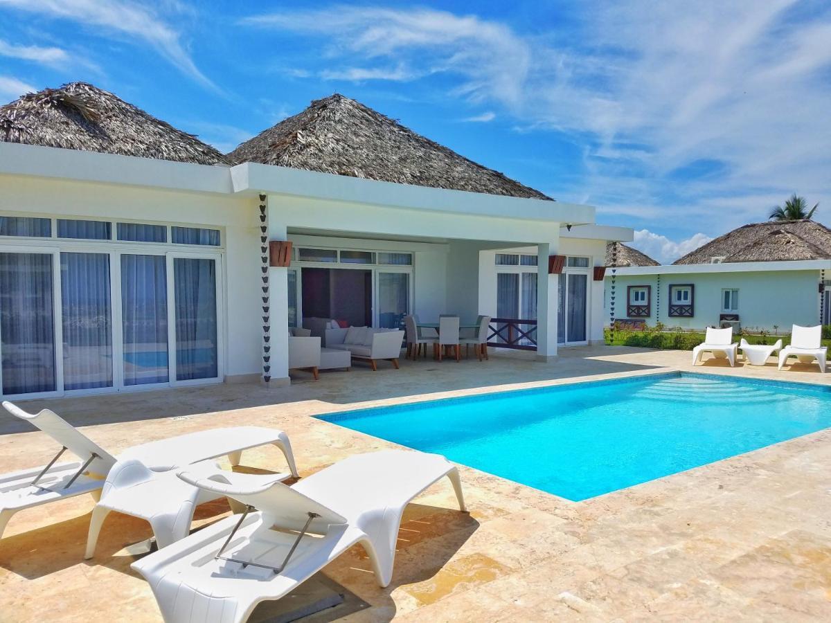 Ocean Village Deluxe