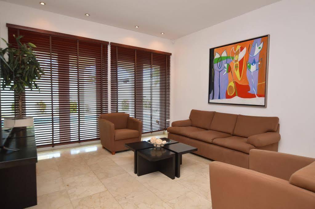Merlot Villas Aruba Villa
