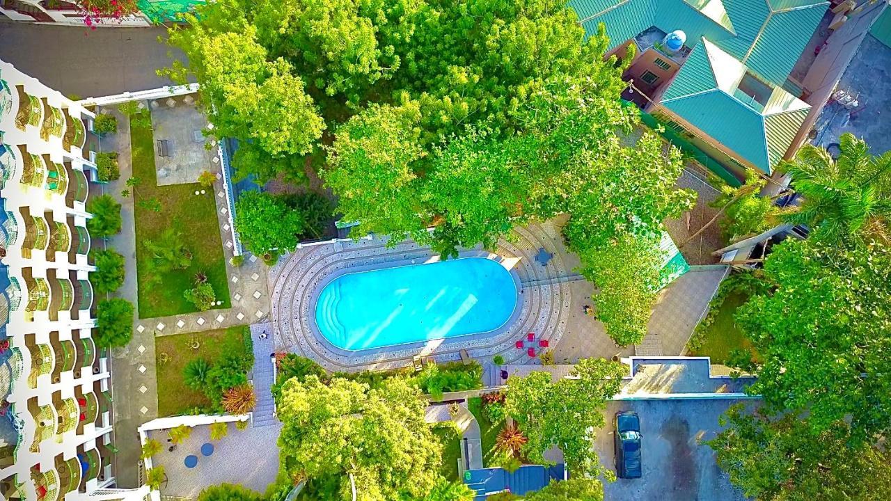Manoir Adriana 3*