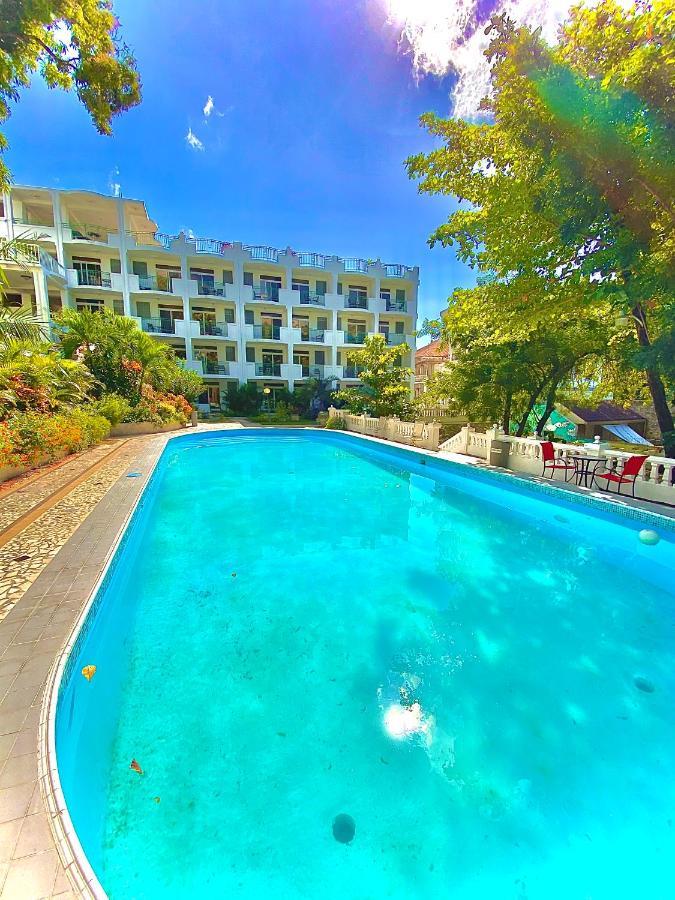 Manoir Adriana Hotel