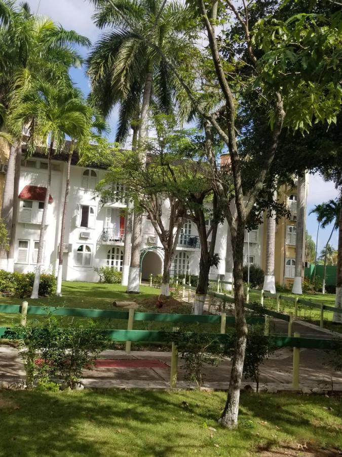 Rosi Ocean Hotel