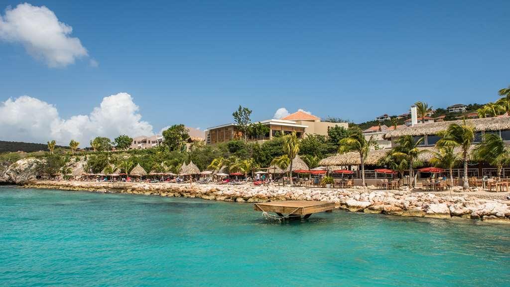 Coral Estate Luxury Resort