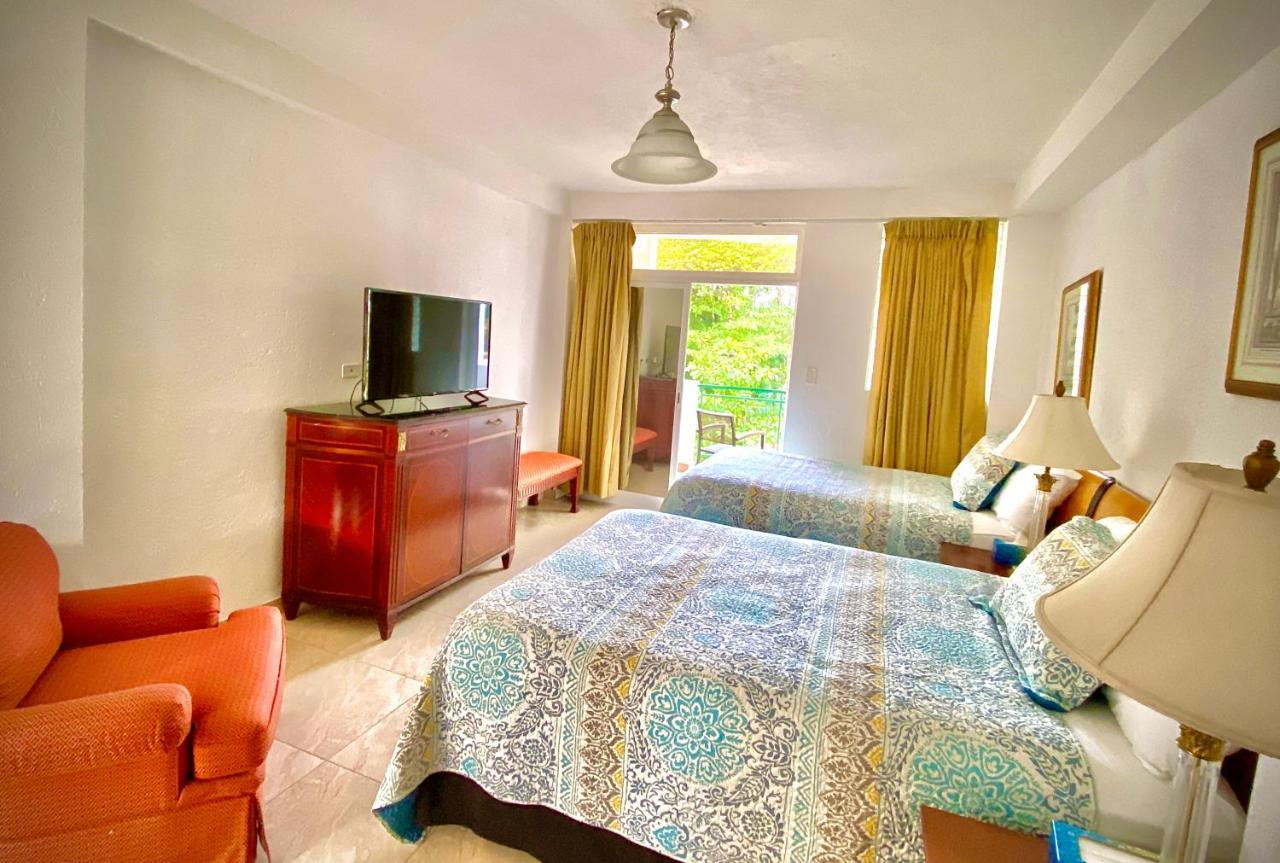 Manoir Adriana Hotel 3*